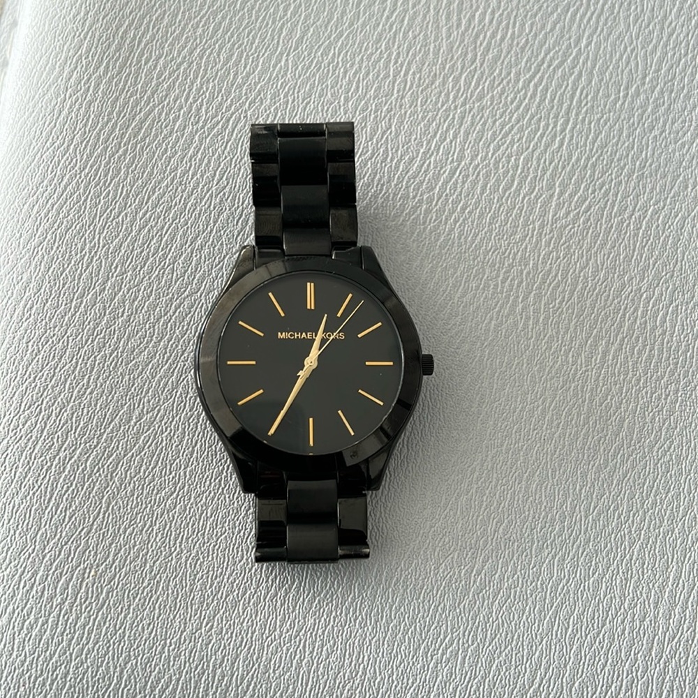 Michael Kors Slim Runway Black and Gold